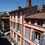 Le Louvre Baragnon Apartmán Toulouse